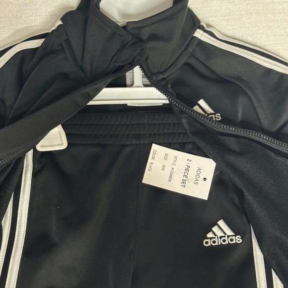 adidas Other - New Baby Adidas Sweatsuit Set Soze: 6 mos